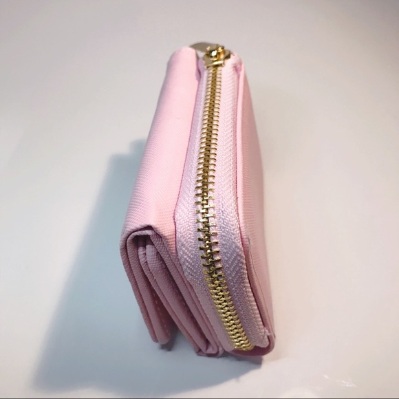 *SOLD* Samantha Thavasa 25th Anniversary Wallet and Charm - Picture 3 of 8